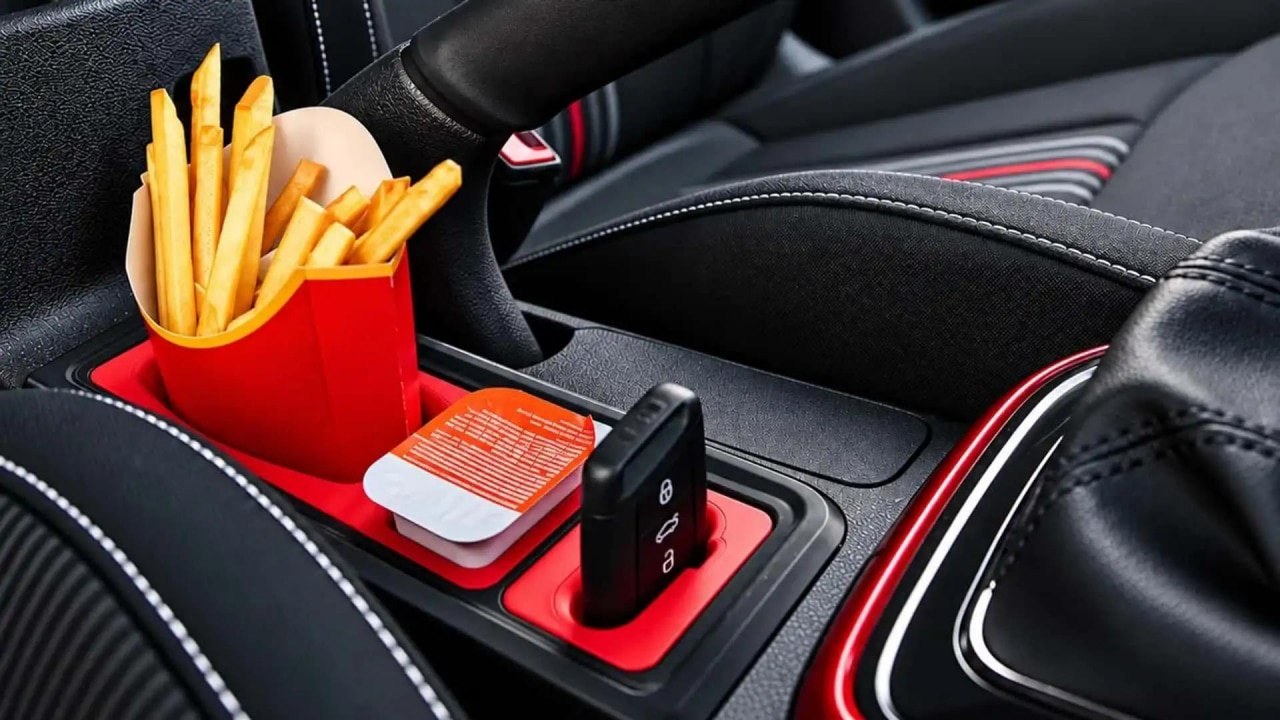 Skoda решила, что 3D-принтер — это не только для инженеров, но и для владельцев авто. Компания выложила в сеть готовые …